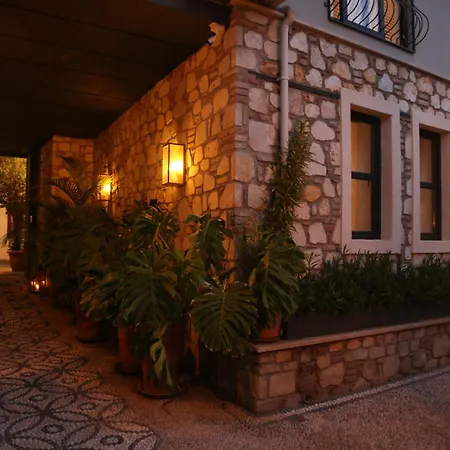 Charming Flat Near Hadrian's Gate *